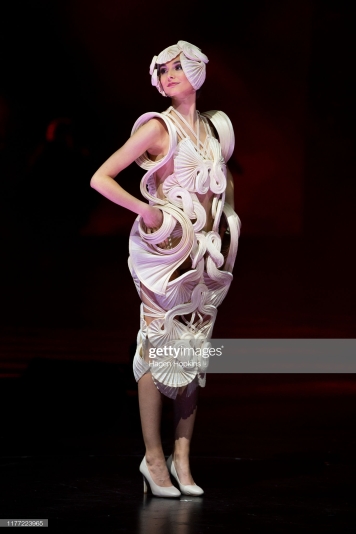 WELLINGTON, NEW ZEALAND - SEPTEMBER 26: Undulata, by R. R. Pascoe of Australia, is modelled in the Avant-garde Section during the World of WearableArt Opening Night 2019 at TSB Bank Arena on September 26, 2019 in Wellington, New Zealand. (Photo by Hagen Hopkins/Getty Images for World of WearableArt )